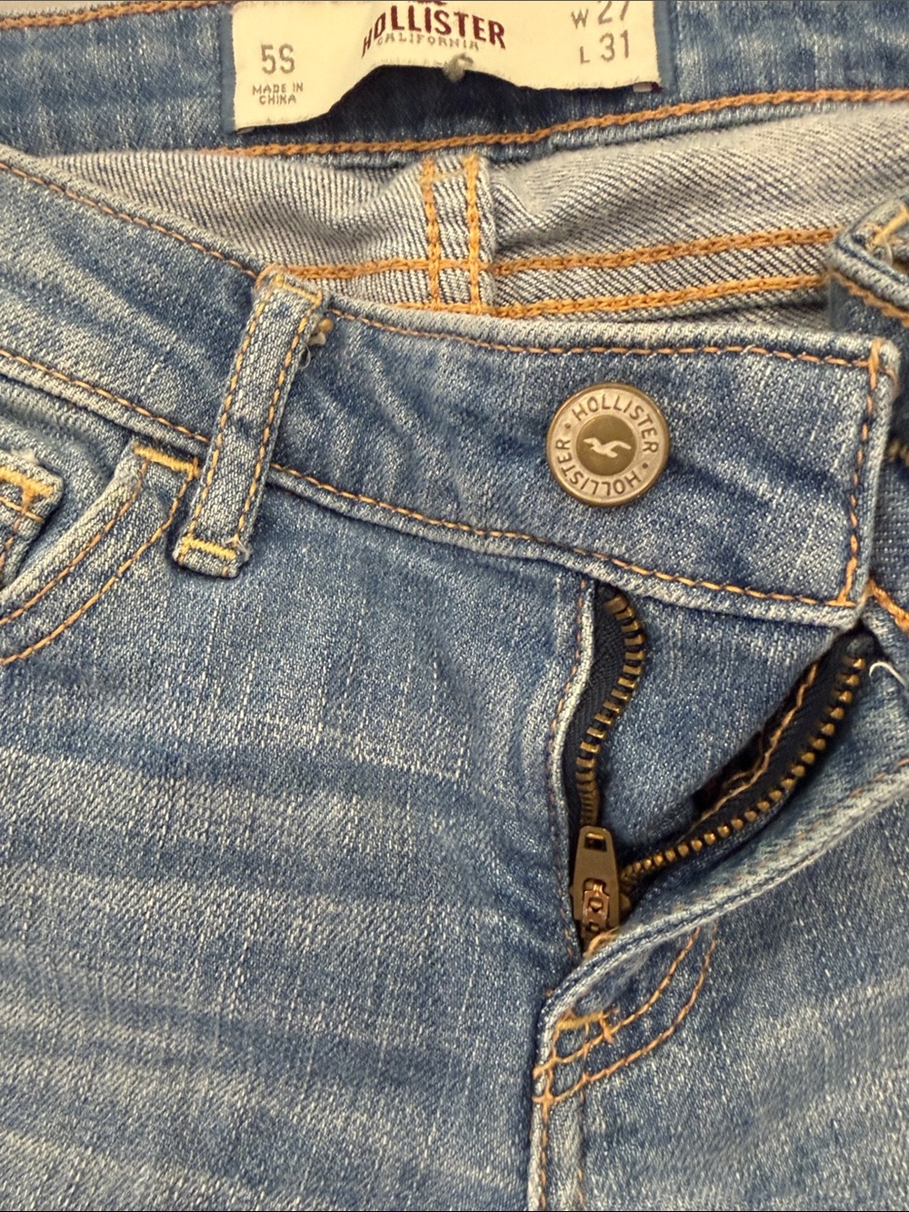 Hollister Women's Light Wash Skinny Jeans